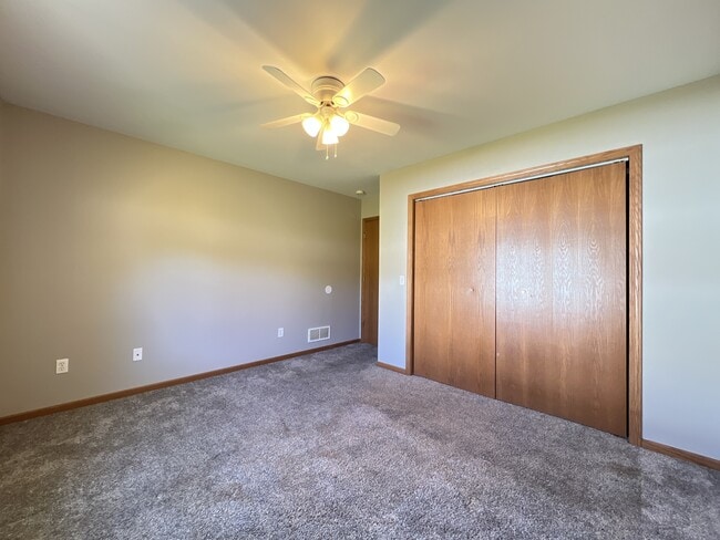 Building Photo - 3001 Stellar Eagle Dr