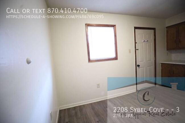 Building Photo - 2 bed, 1 bath apartment - HUD accepted!!