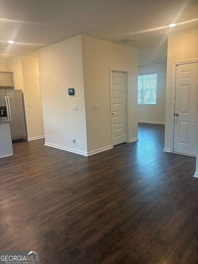 Building Photo - 109 Farmers Wy