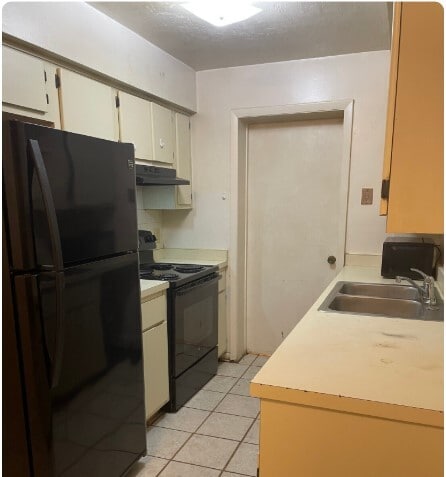 Kitchen - 827 SW 64th Terrace