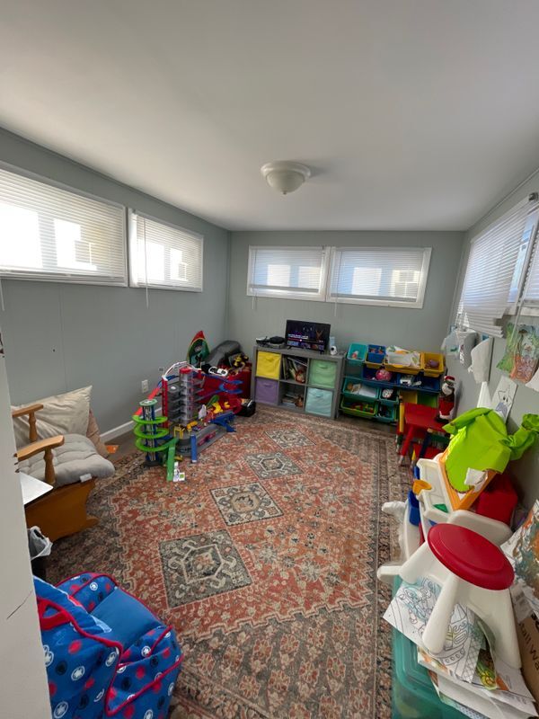 Building Photo - 16267 San Juan Dr