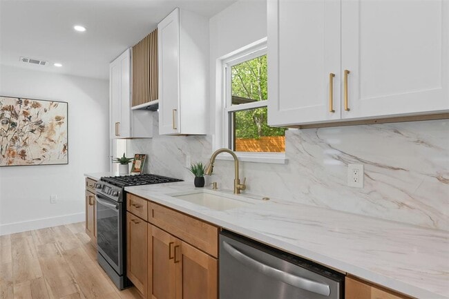 Building Photo - 5604 Overbrook Dr