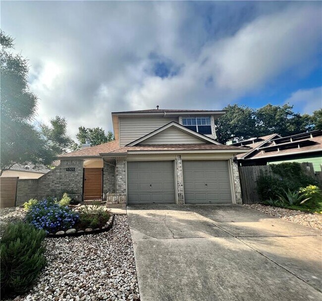 Building Photo - 5305 Summer Cir