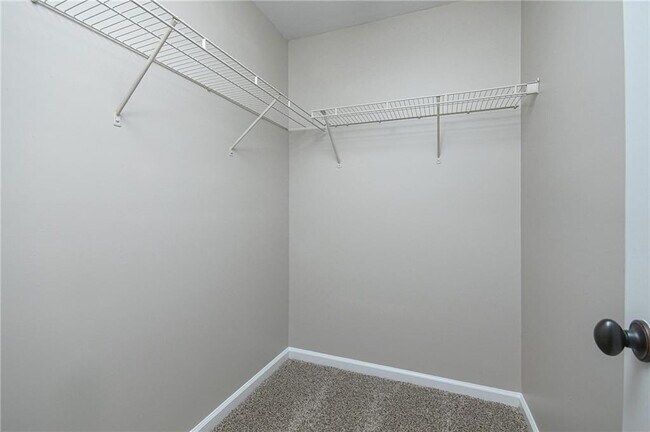 Building Photo - 129 Janney Cir