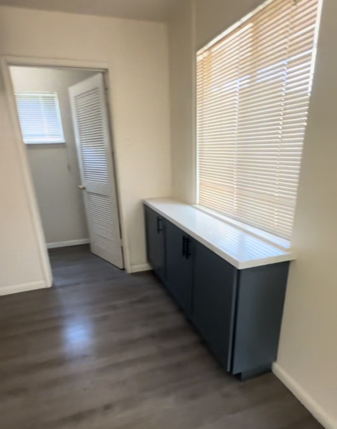 Building Photo - 3976 Mission Rd