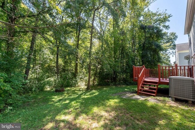 Building Photo - 8005 Silver Fox Dr