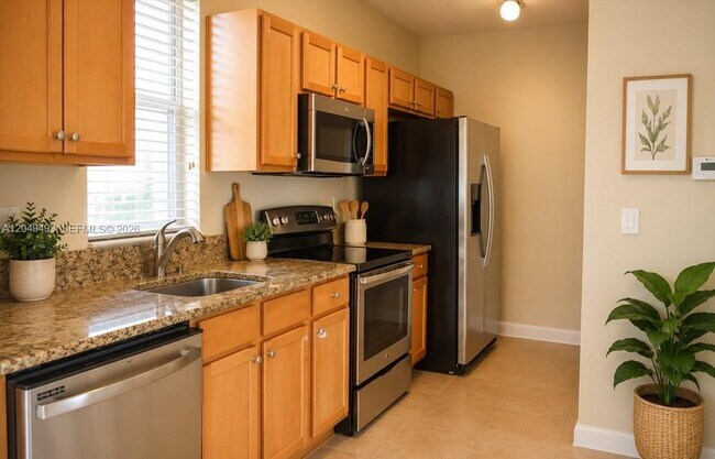 Building Photo - 17024 SW 95th Terrace