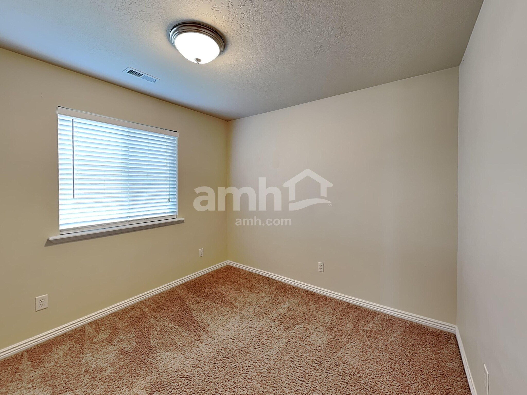 Building Photo - 3501 Bay Ct