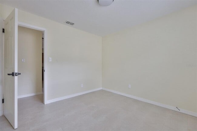 Building Photo - 4621 16th Ave S