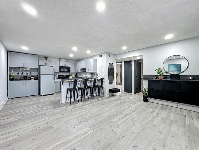 Building Photo - 21027 Voyager Blvd