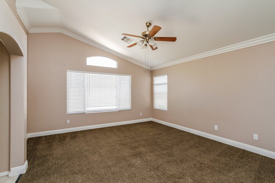 Building Photo - 1726 Sabatini Dr