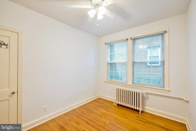 Building Photo - 2341 40th St NW