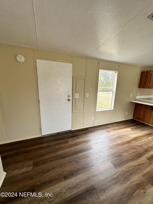 Building Photo - 1757 Freedom Dr