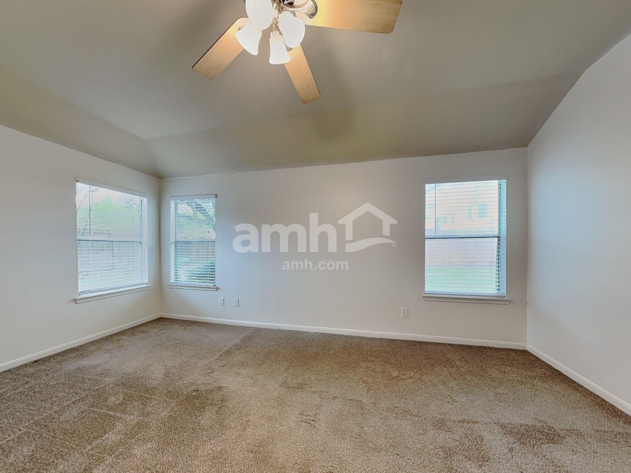 Building Photo - 16518 Barker Ranch Ct