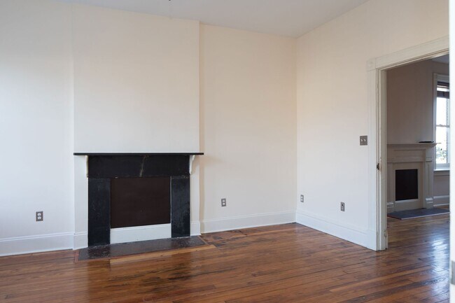 Building Photo - Marshall Adams 8