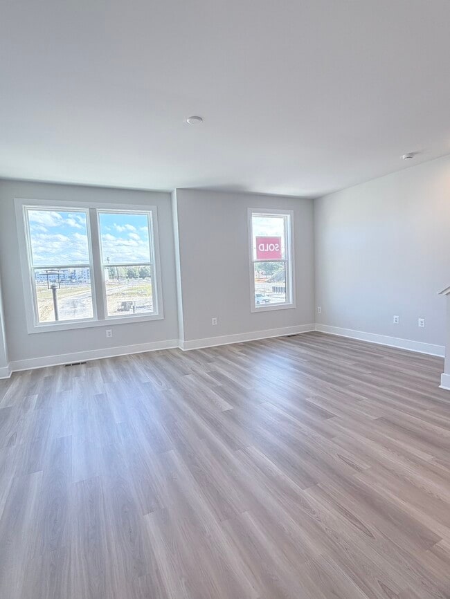 Building Photo - 9454 Belladdie Way