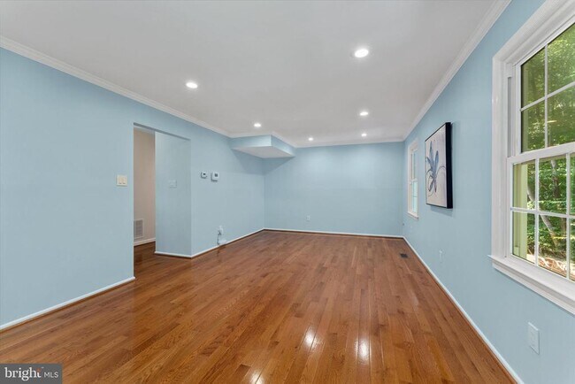 Building Photo - 5602 Kirkham Ct