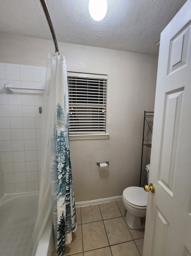 Building Photo - 18138 Delta Estates Ct