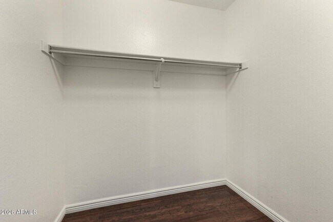 Building Photo - 1014 E Milada Dr