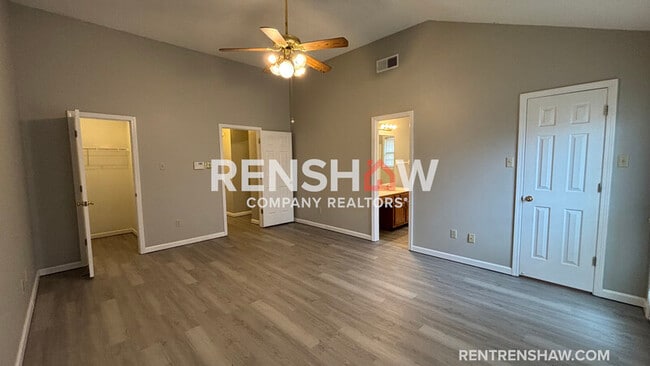 Building Photo - 4198 Meadow Valley Dr E