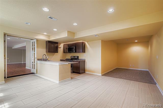 Building Photo - 20426 E Flora Dr