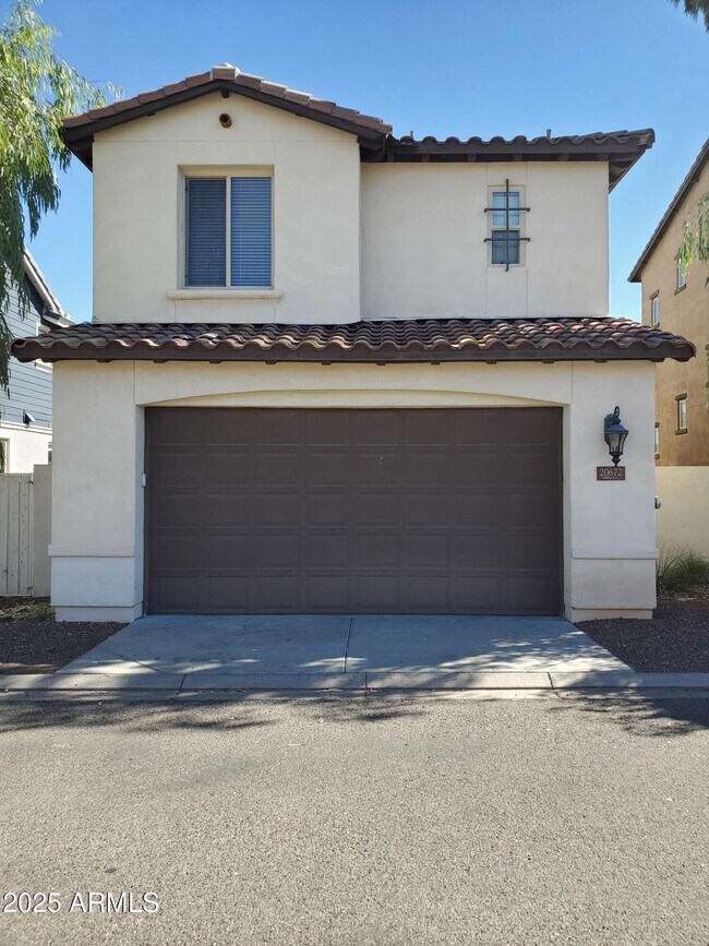 Building Photo - 20672 W White Rock Rd