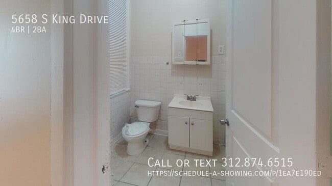 Building Photo - 5658 S King Dr