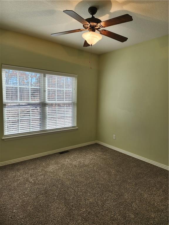 Building Photo - 4 Upwell Ln