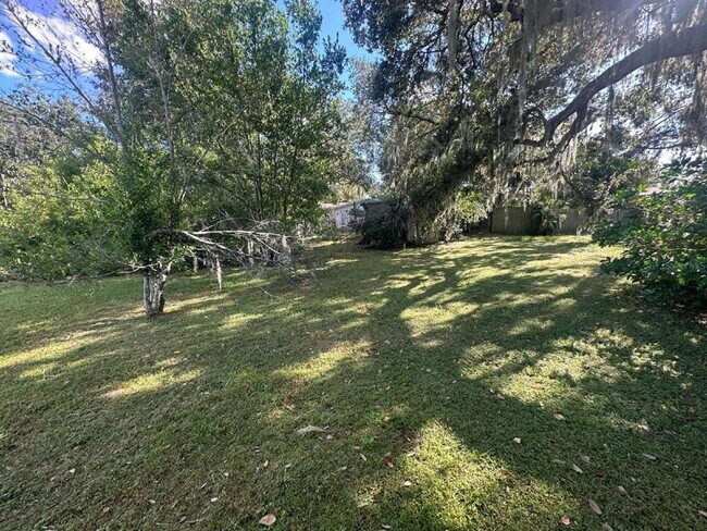 Building Photo - 403 Normandy St