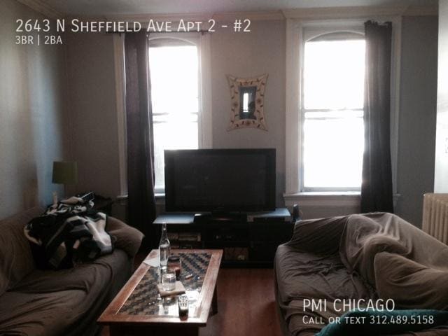 Building Photo - 2643 N Sheffield Ave