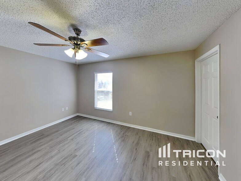 Building Photo - 938 Millenbeck Ave