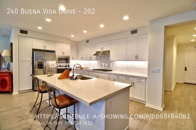Building Photo - 240 Buena Vida Dr