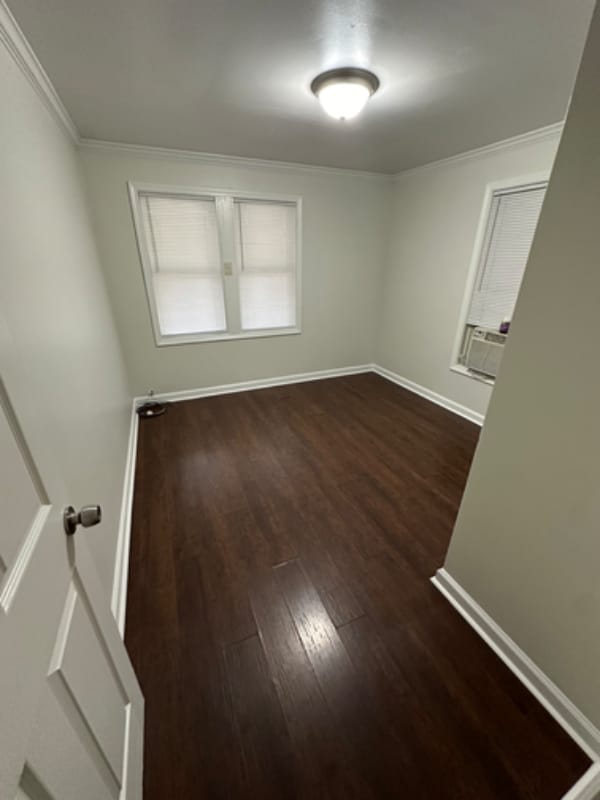 Building Photo - 209 G St