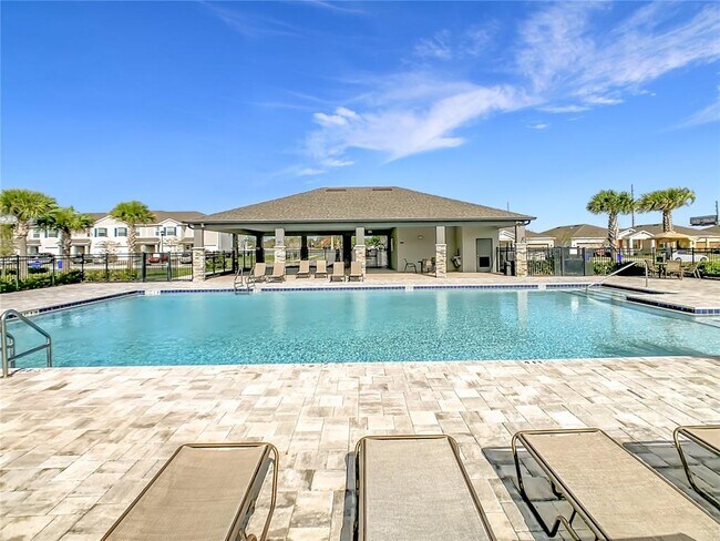 Building Photo - 1307 Mako Wy