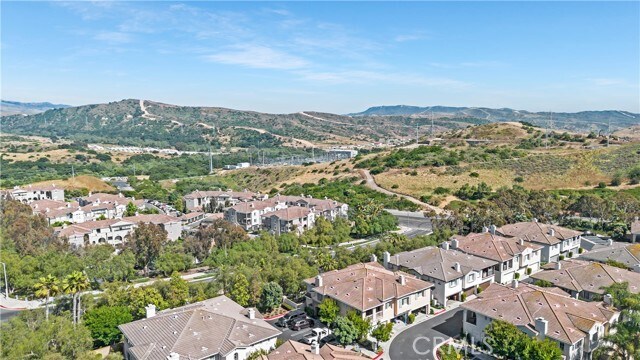 Building Photo - 12 Calle Viveza