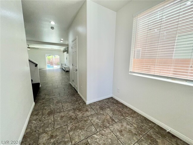 Building Photo - 8412 Golden Amber St