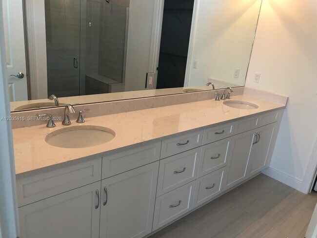 Building Photo - 9488 SW Pepoli Way