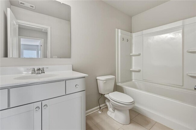 Building Photo - 6496 Crosscreek Ln