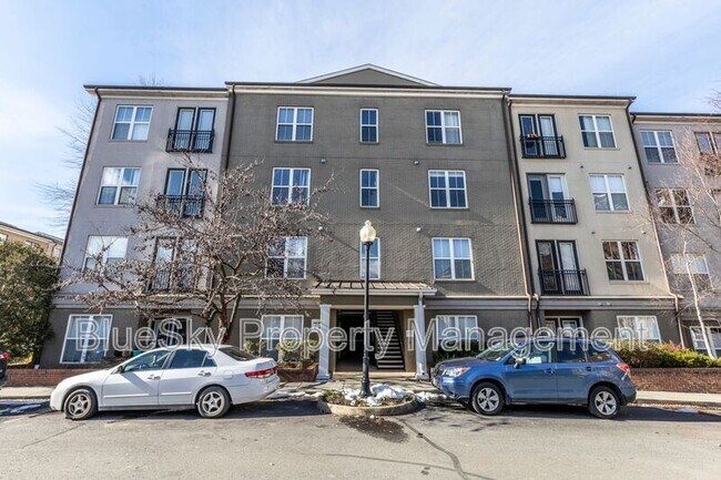 Primary Photo - 775 Walker Square