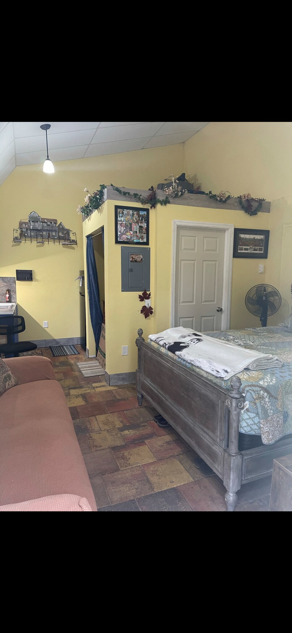 Building Photo - 1960 Florida Ave