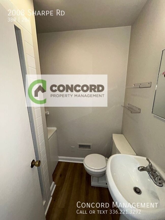 Building Photo - 2008 Sharpe Rd