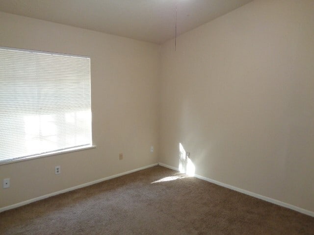 Building Photo - 1736 Hazelwood St
