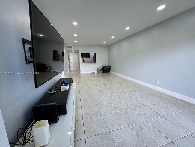 Building Photo - 7561 NW 16th St