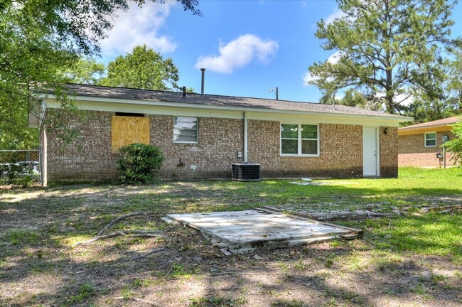 Building Photo - 3608 Alene Cir