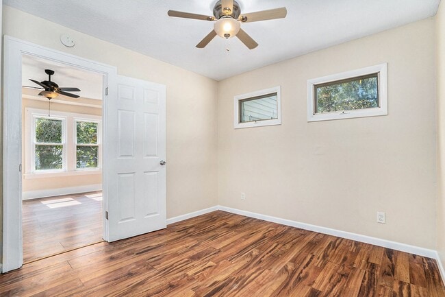 Building Photo - $1350 Eastwood 2-Bed/1-Bath Ranch, Basement, Large, Fenced yard - Ask about our no security depos...