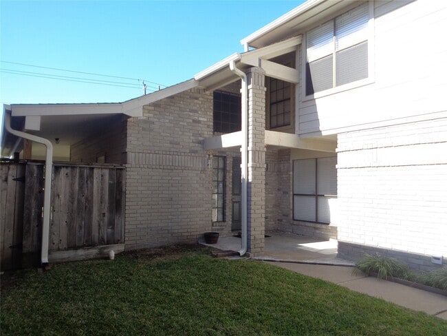 Building Photo - 9414 Westacre Pl