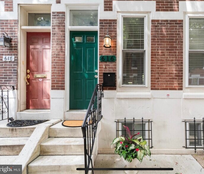 Building Photo - 616 S Bambrey St