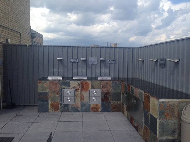 Building Photo - 1711 Massachusetts Ave NW