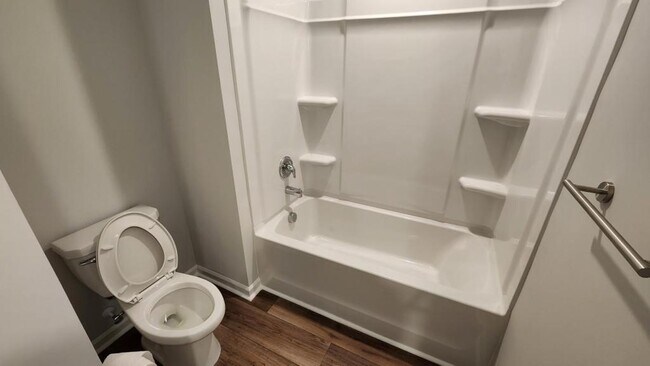 Building Photo - 1055 Sentinel Ct