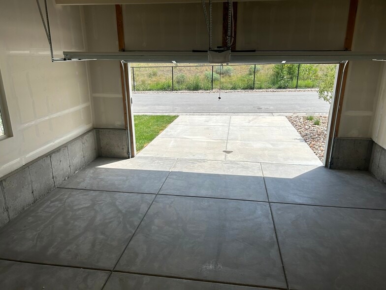 Building Photo - 4569 W Watchmen Way